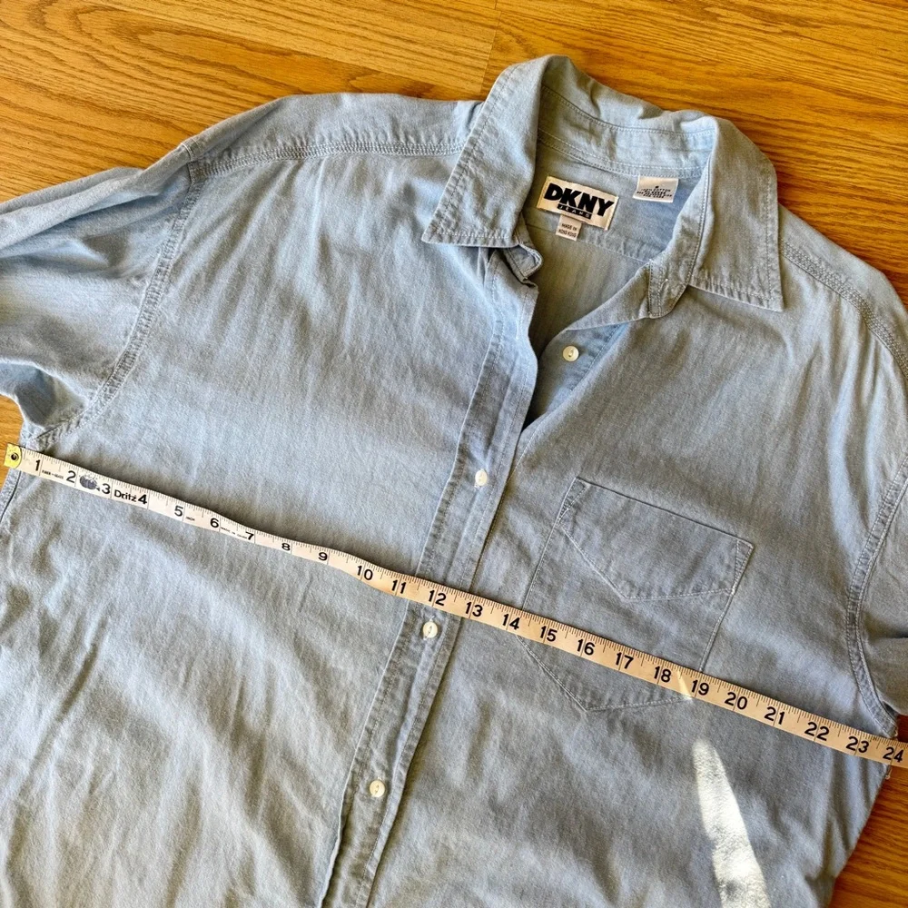 Vintage 90s DKNY Shirt denim chambray embroidered button front - Picture 8 of 9